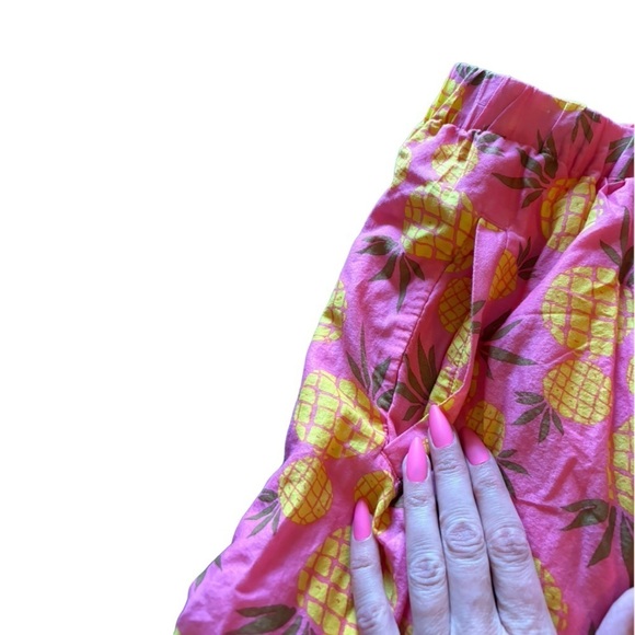 J Crew Pink Pineapple Mini Skirt Size Large - Picture 4 of 6